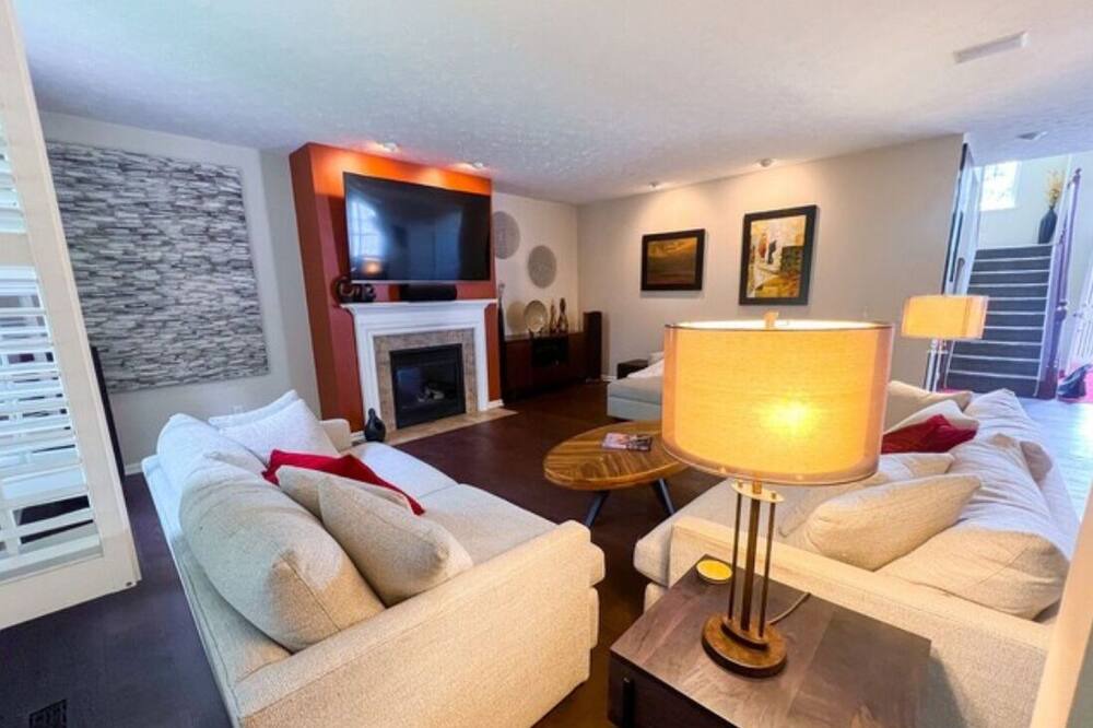 Photo of Livingroom in Maxwell