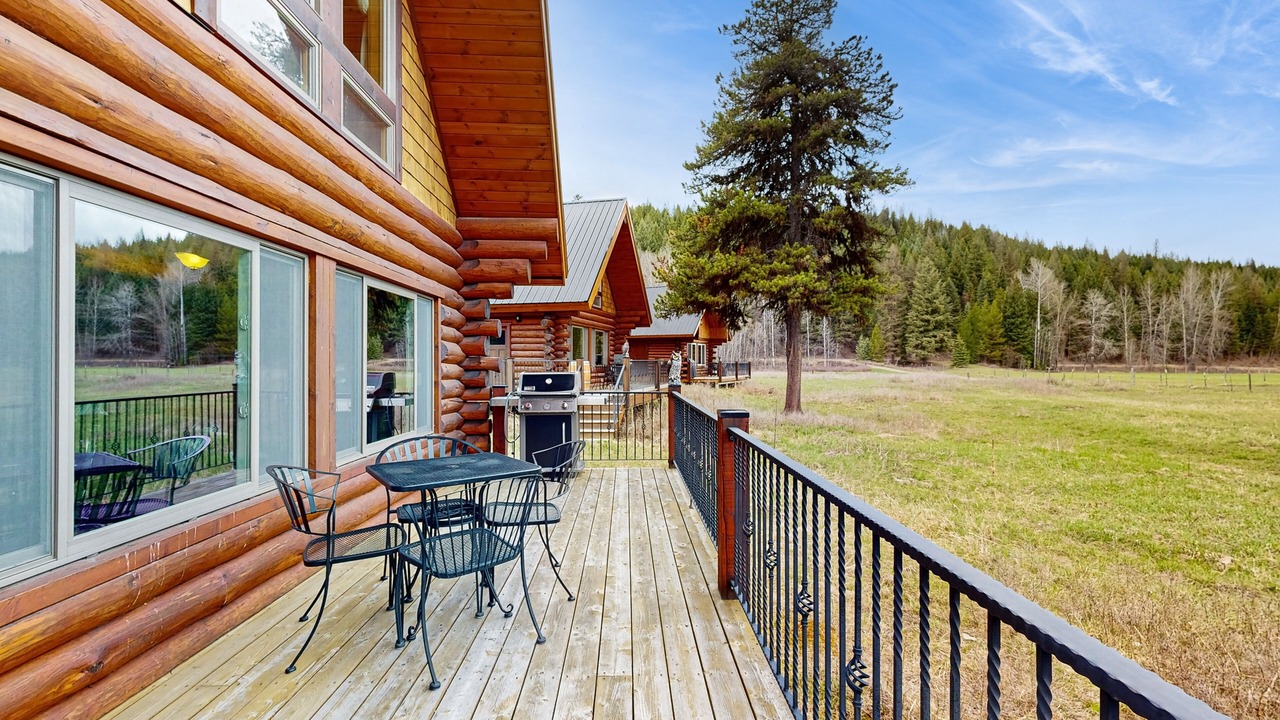Photo of Outdoor in Polebridge