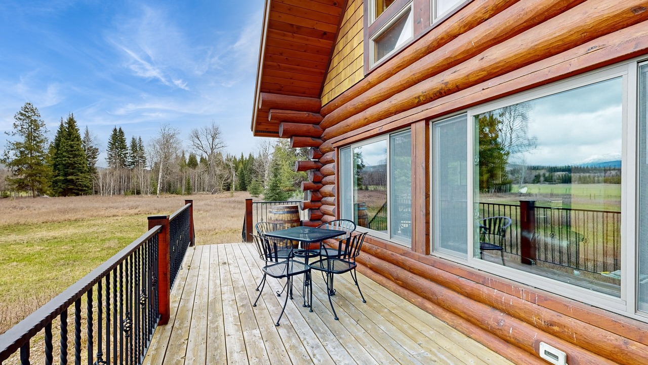 Photo of Outdoor in Polebridge