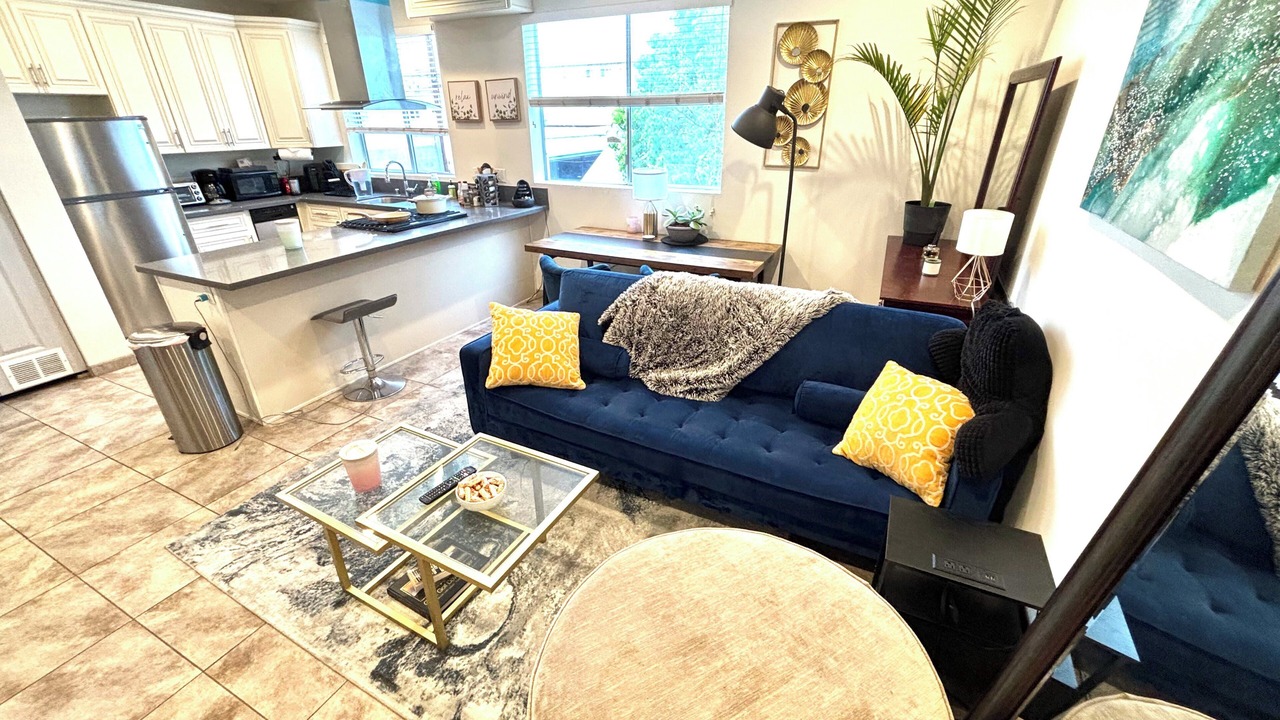 Photo of Livingroom in East Hollywood