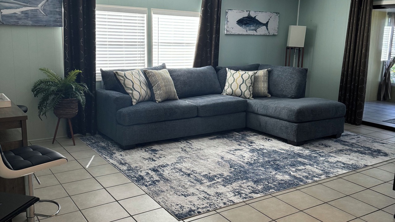 Photo of Livingroom in Water Front Park