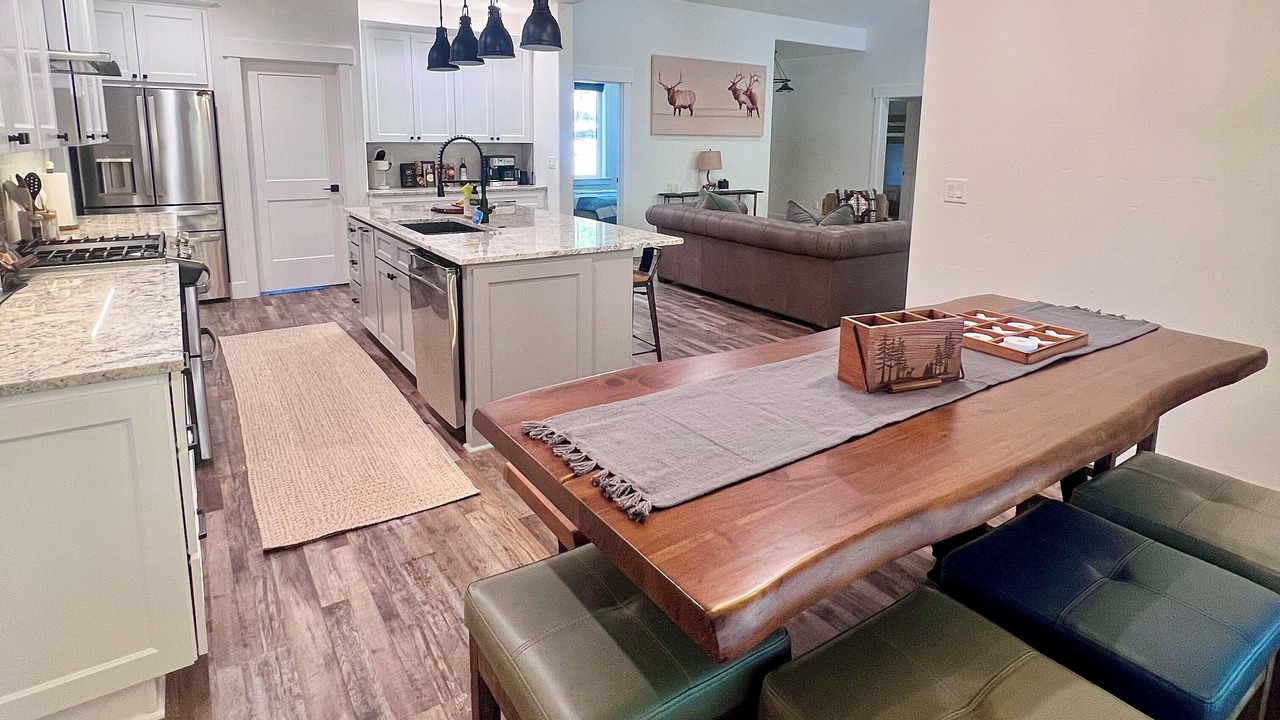 Photo of Kitchen in Clinton