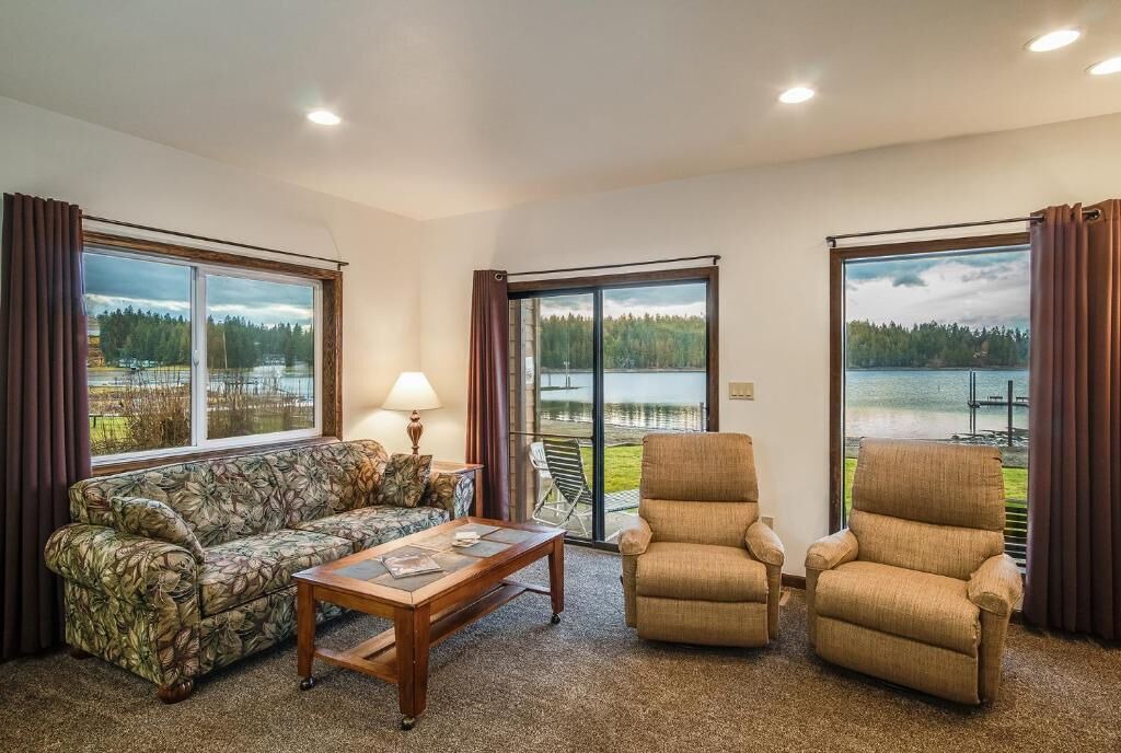 Photo of Livingroom in Hope