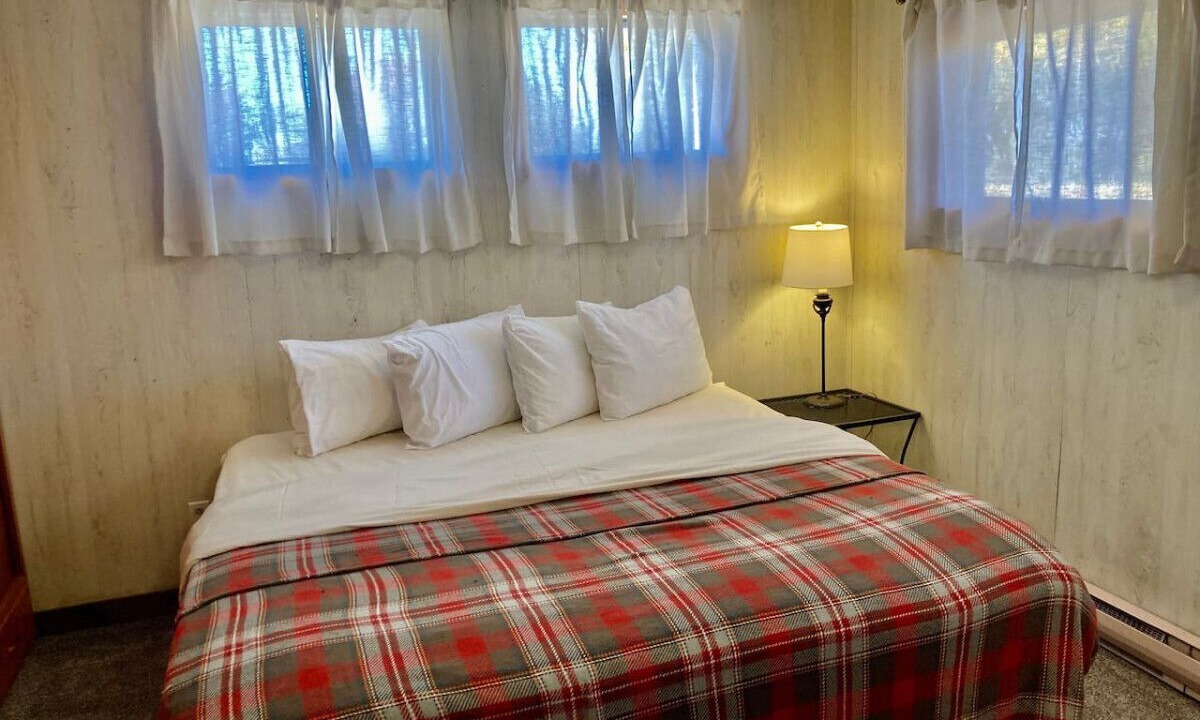 Photo of Bedroom in Polson