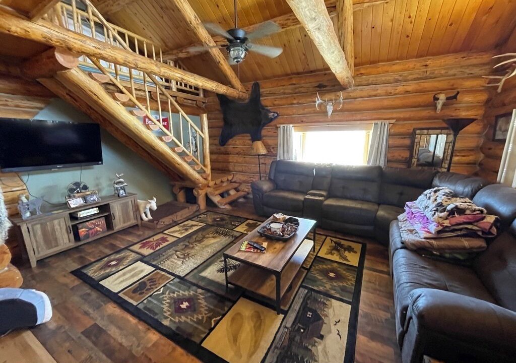 Photo of Livingroom in Melrose