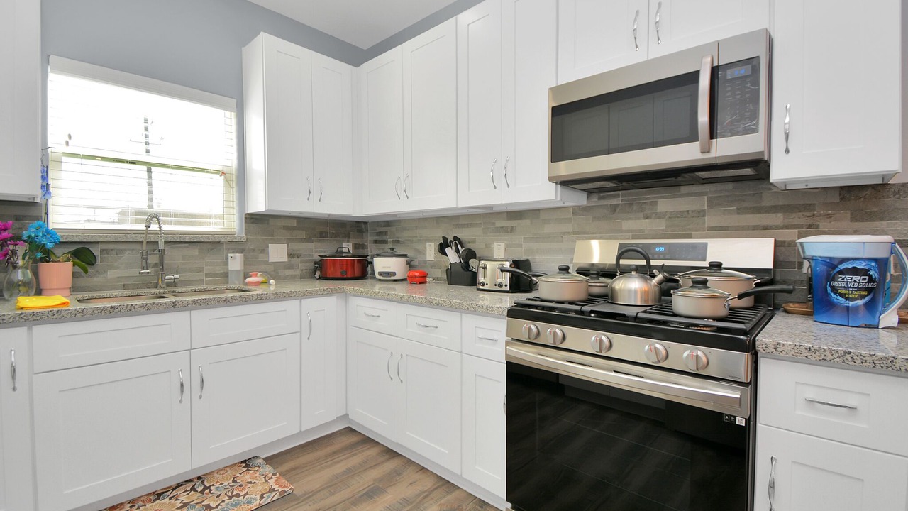 Photo of Kitchen in Astrodome