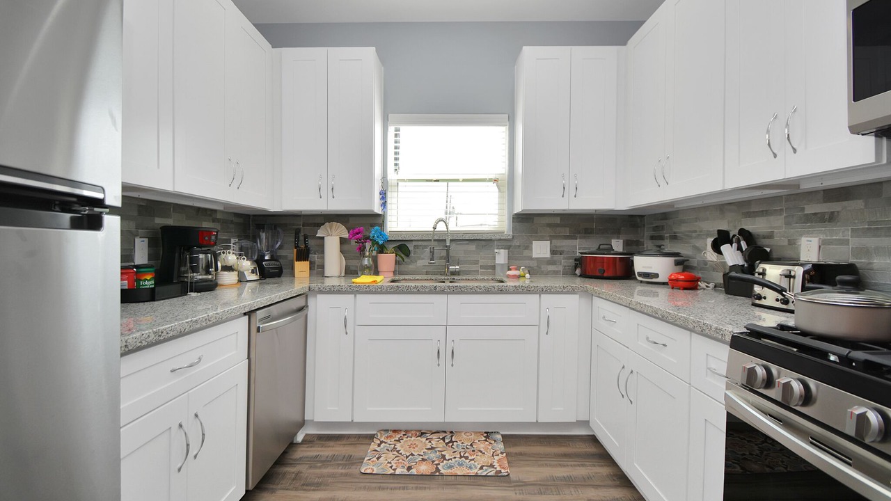 Photo of Kitchen in Astrodome