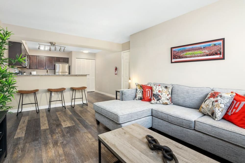 Photo of Livingroom in University District