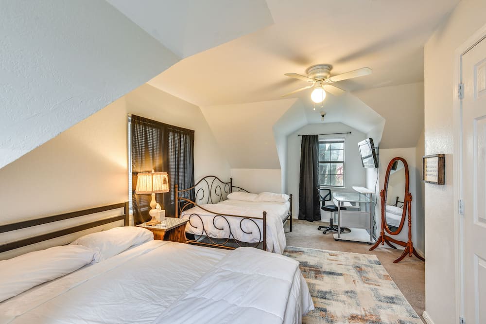 Photo of Bedroom in Sapulpa