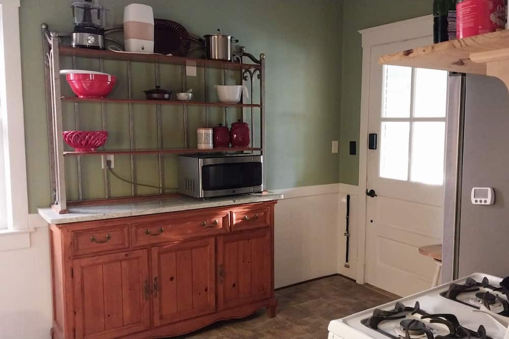 Photo of Kitchen in Schnitzelburg