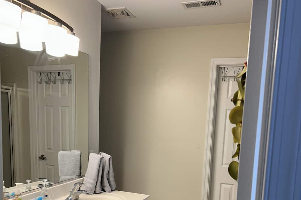 Photo of Bathroom in Midlothian