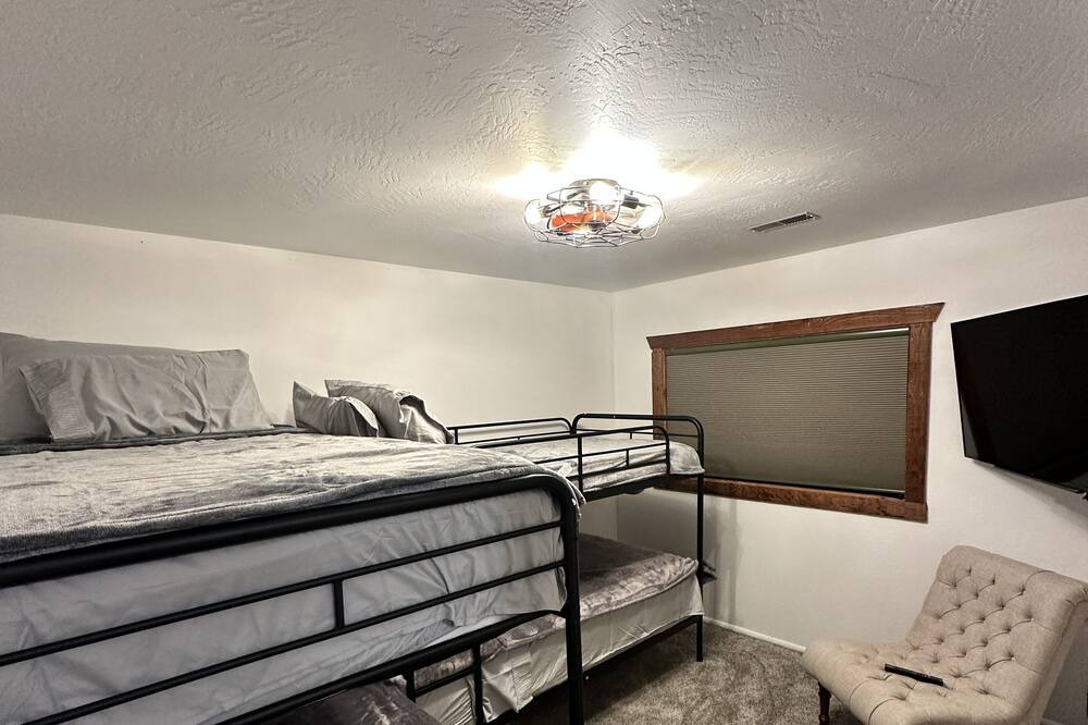 Photo of Bedroom in Star Valley Ranch