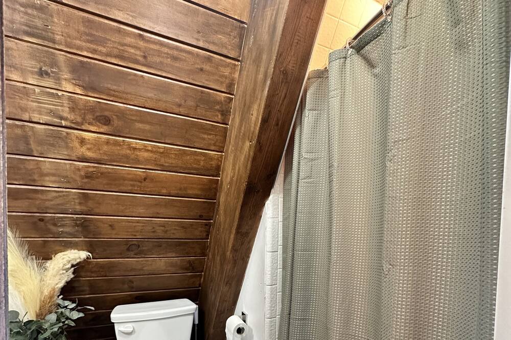 Photo of Bathroom in Star Valley Ranch
