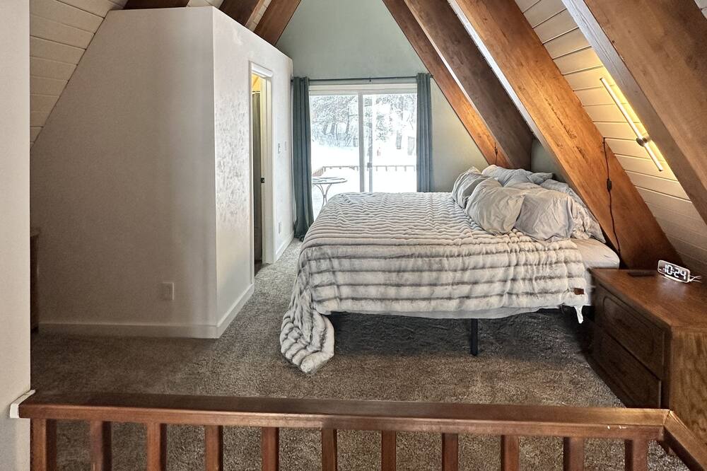 Photo of Bedroom in Star Valley Ranch