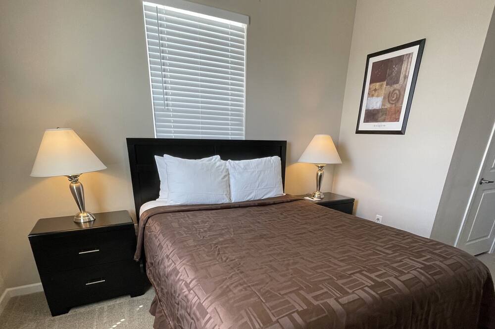 Photo of Bedroom in Marysville