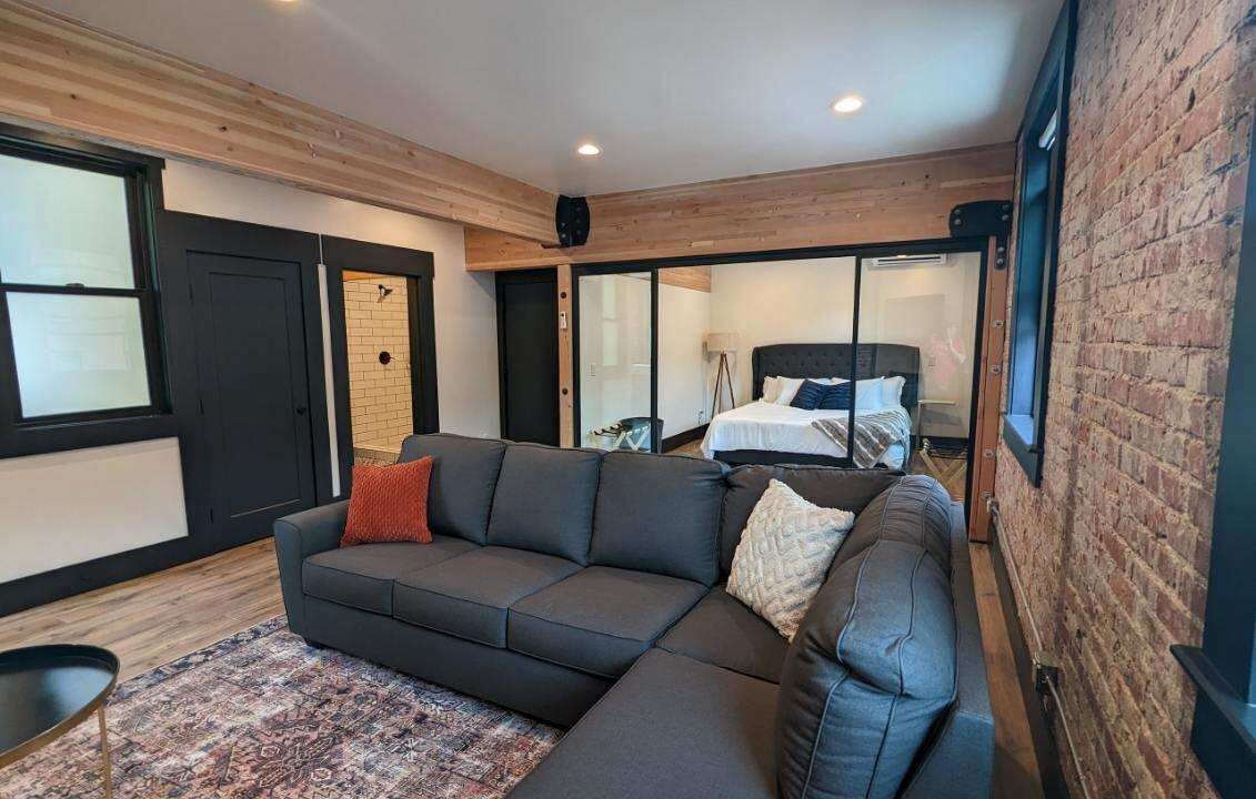 Photo of Livingroom in Wallace