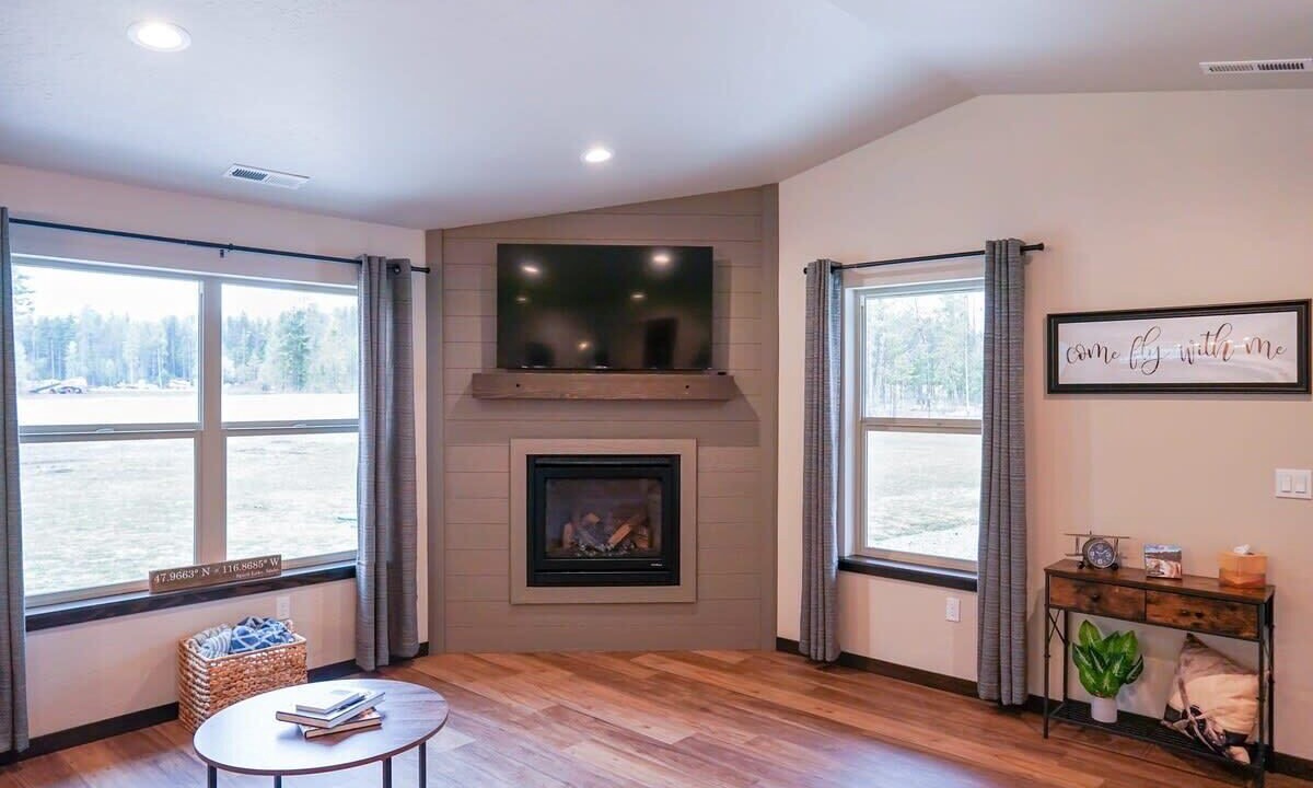 Photo of Livingroom in Bonner County