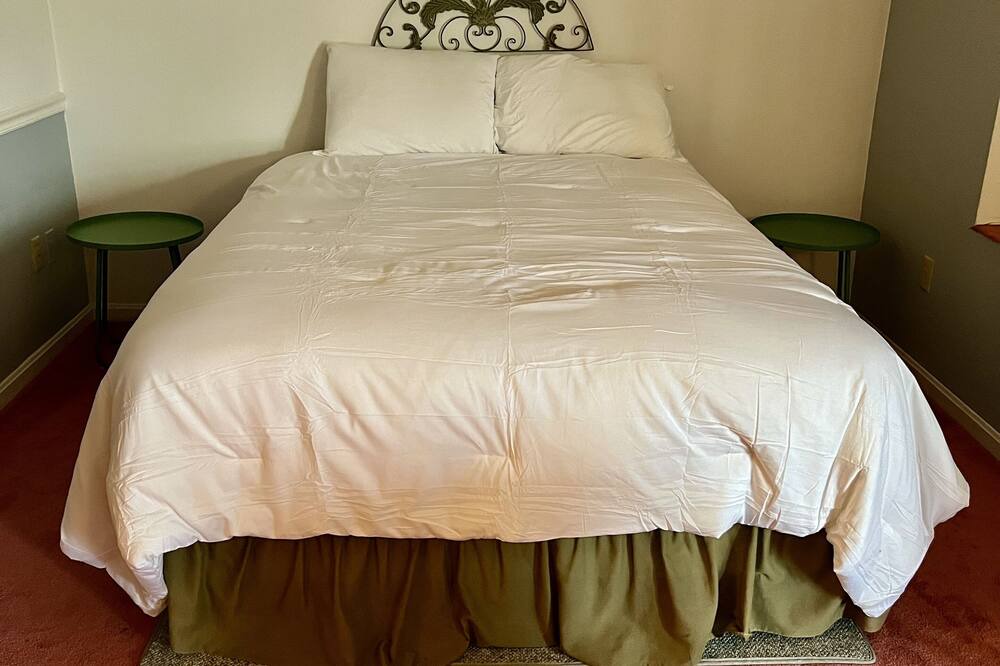 Photo of Bedroom in Amherst