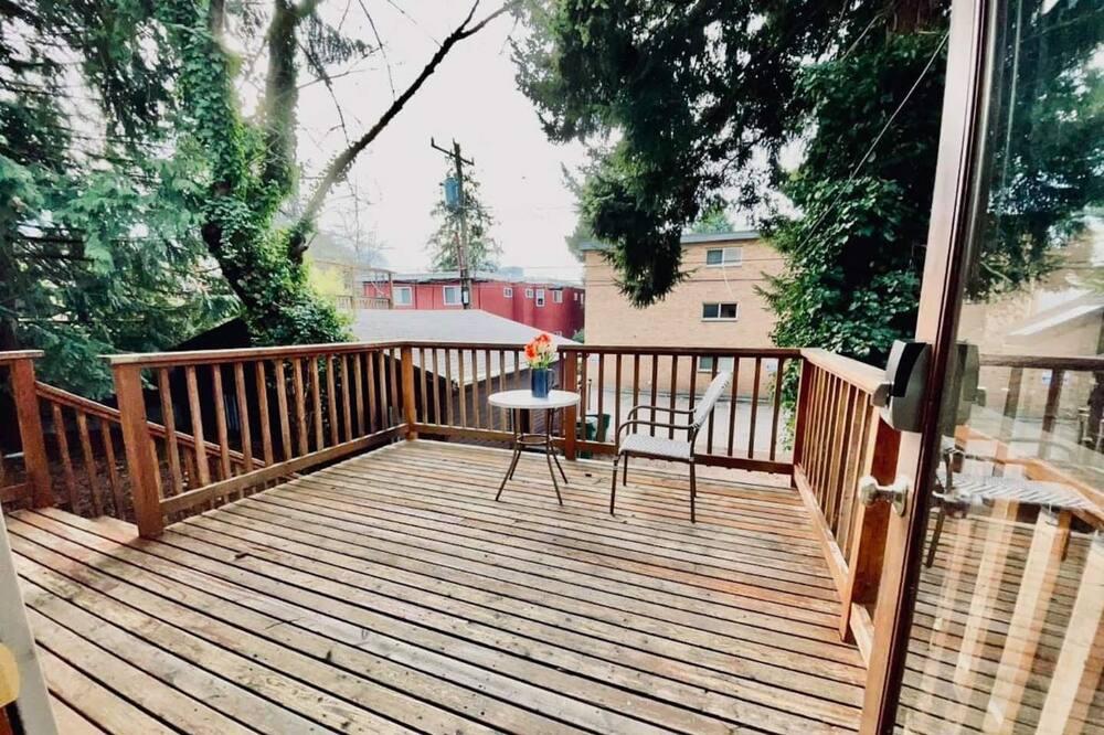 Photo of Outdoor in University District