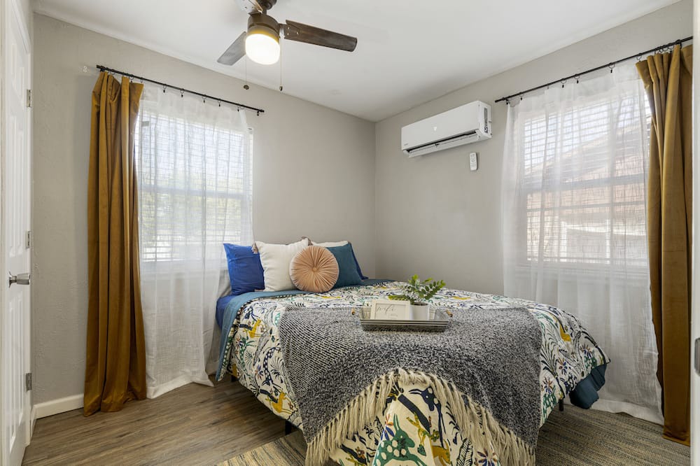 Photo of Bedroom in Tulsa