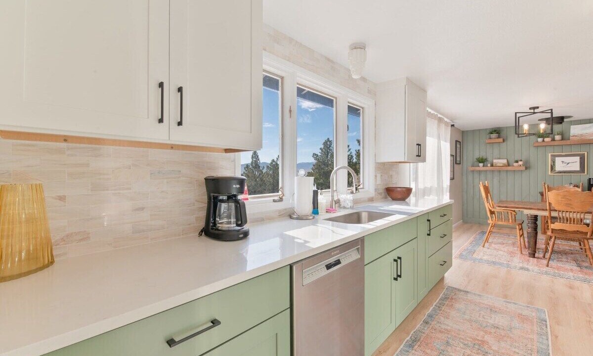 Photo of Kitchen in Helena