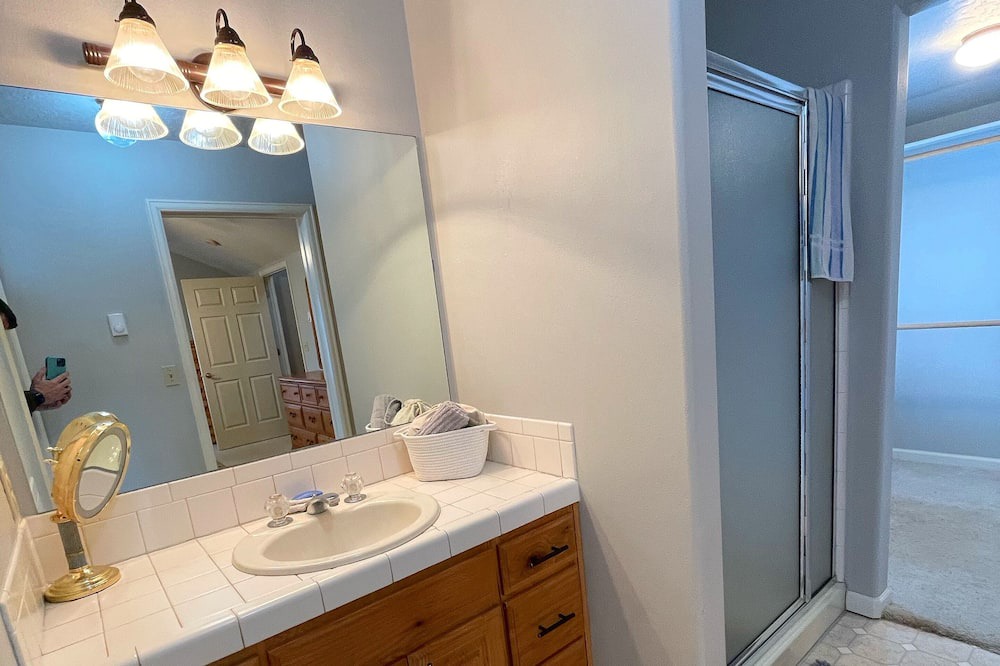 Photo of Bathroom in Star Valley Ranch