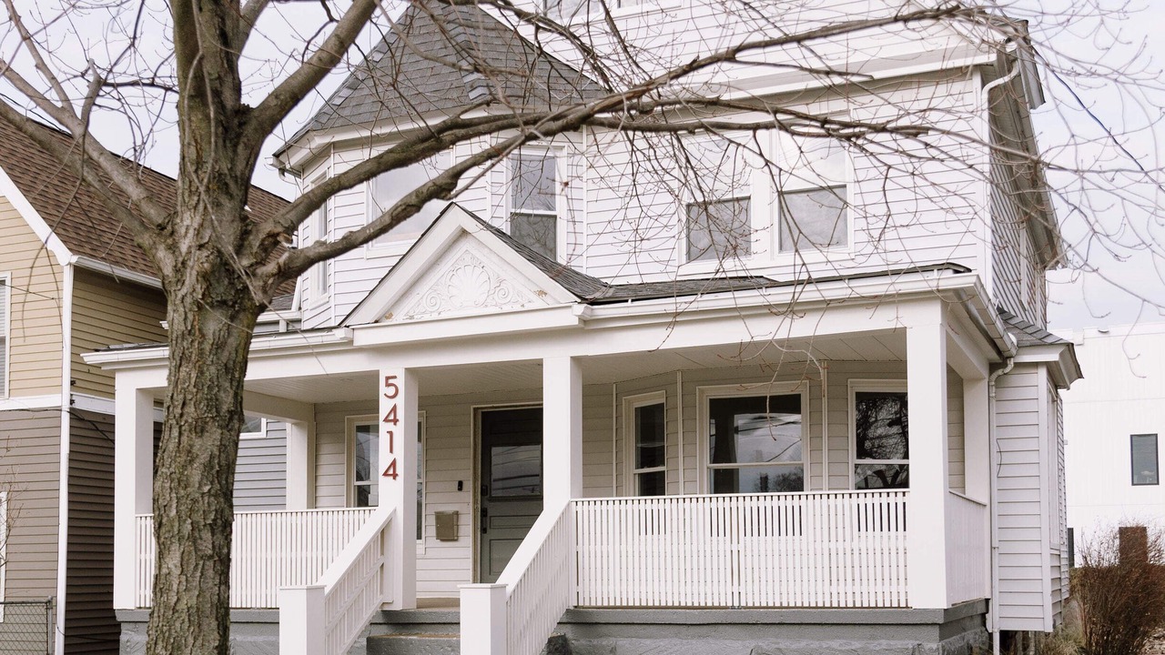 Photo of Outdoor in Detroit - Shoreway