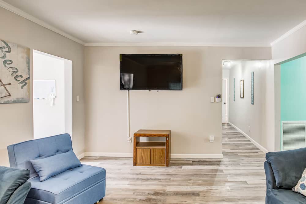 Photo of Livingroom in Loris