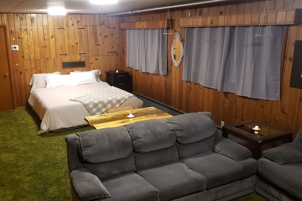 Photo of Bedroom in University District