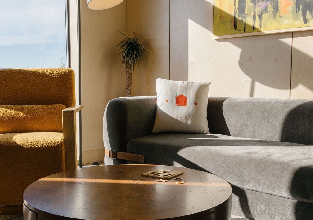 Photo of Livingroom in Last Chance