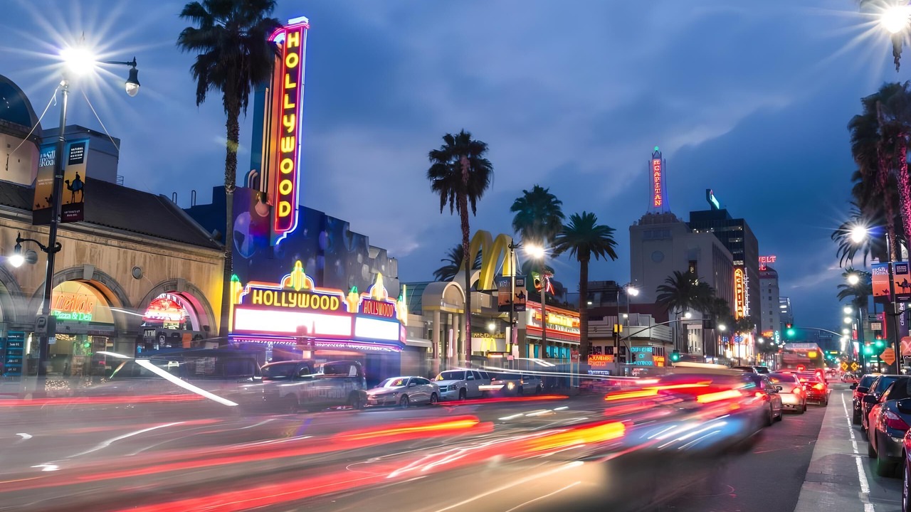 Photo of Outdoor in Mid-Wilshire