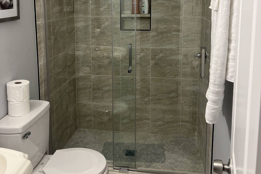 Photo of Bathroom in Monroe