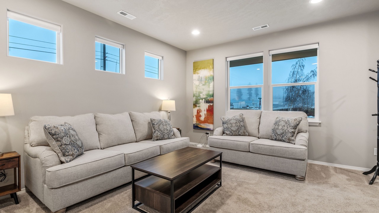 Photo of Livingroom in Ponderay