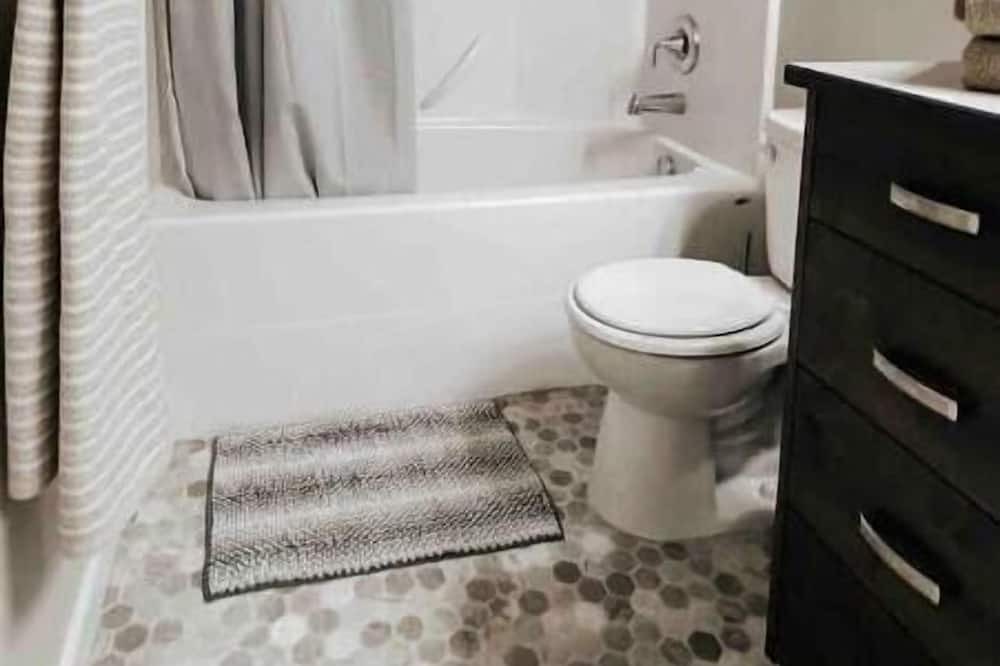Photo of Bathroom in Caldwell