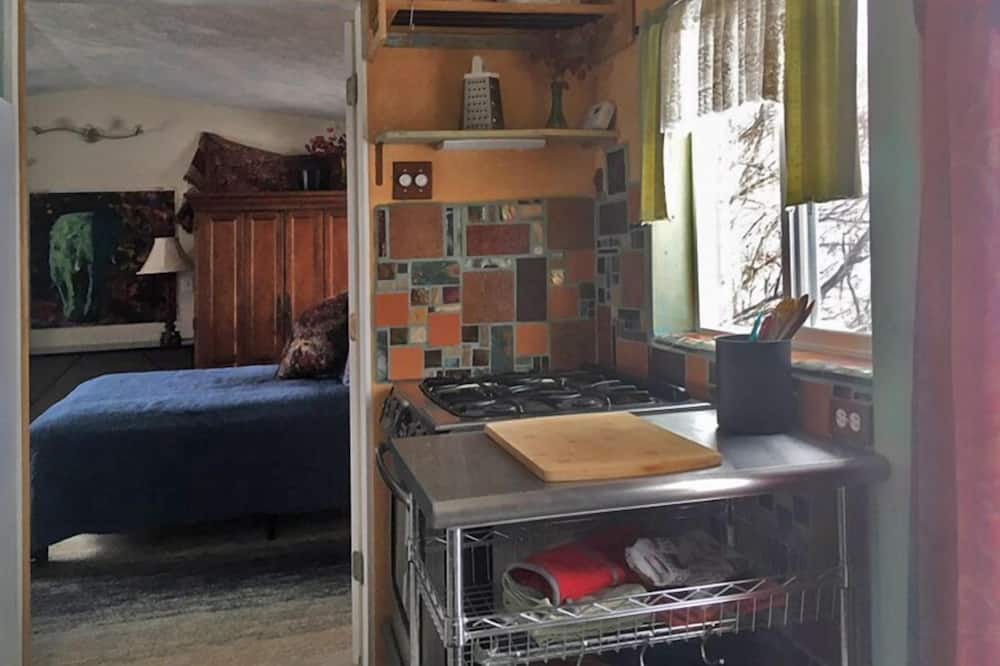Photo of Kitchen in Big Arm