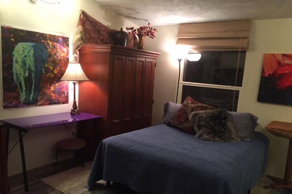 Photo of Bedroom in Big Arm