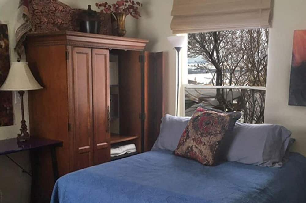 Photo of Bedroom in Big Arm