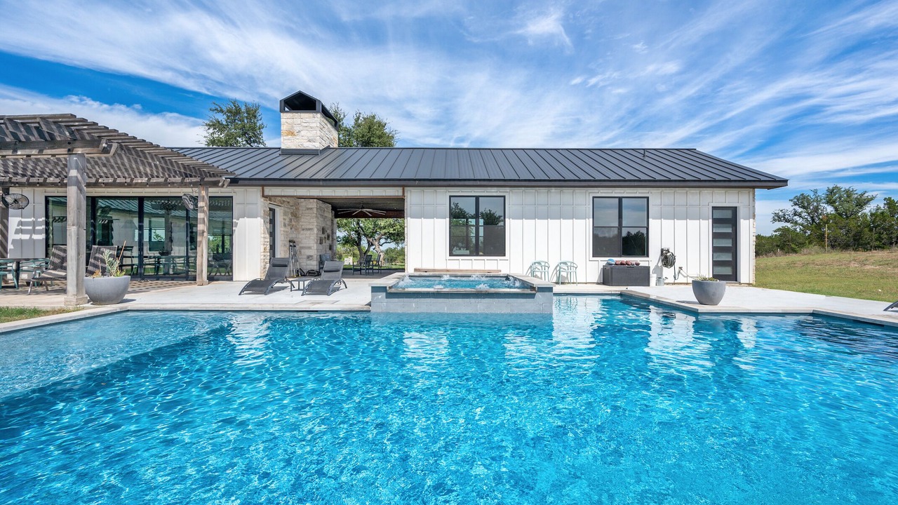 Photo of Outdoor in Travis Settlement