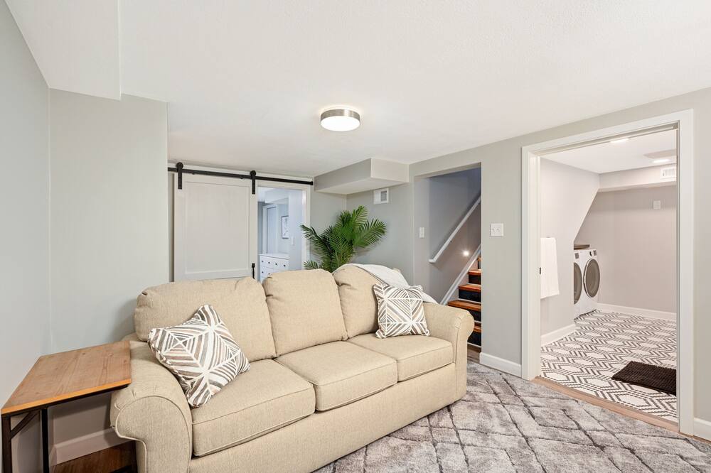 Photo of Livingroom in St. Louis Park