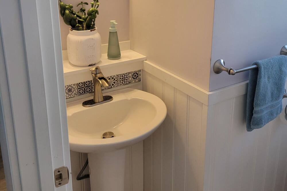 Photo of Bathroom in Lemont