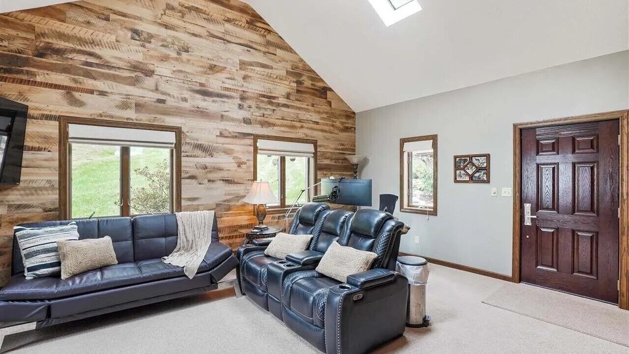 Photo of Livingroom in Howard