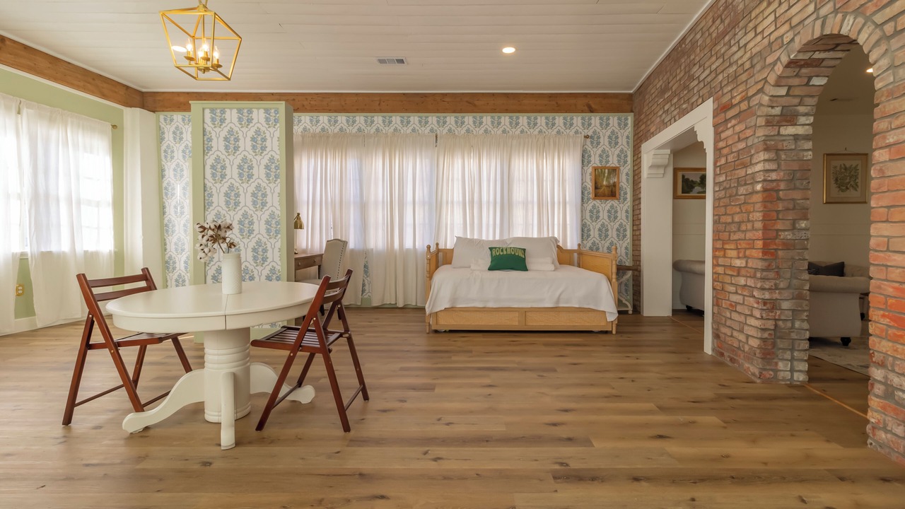 Photo of Bedroom in Mount Ida