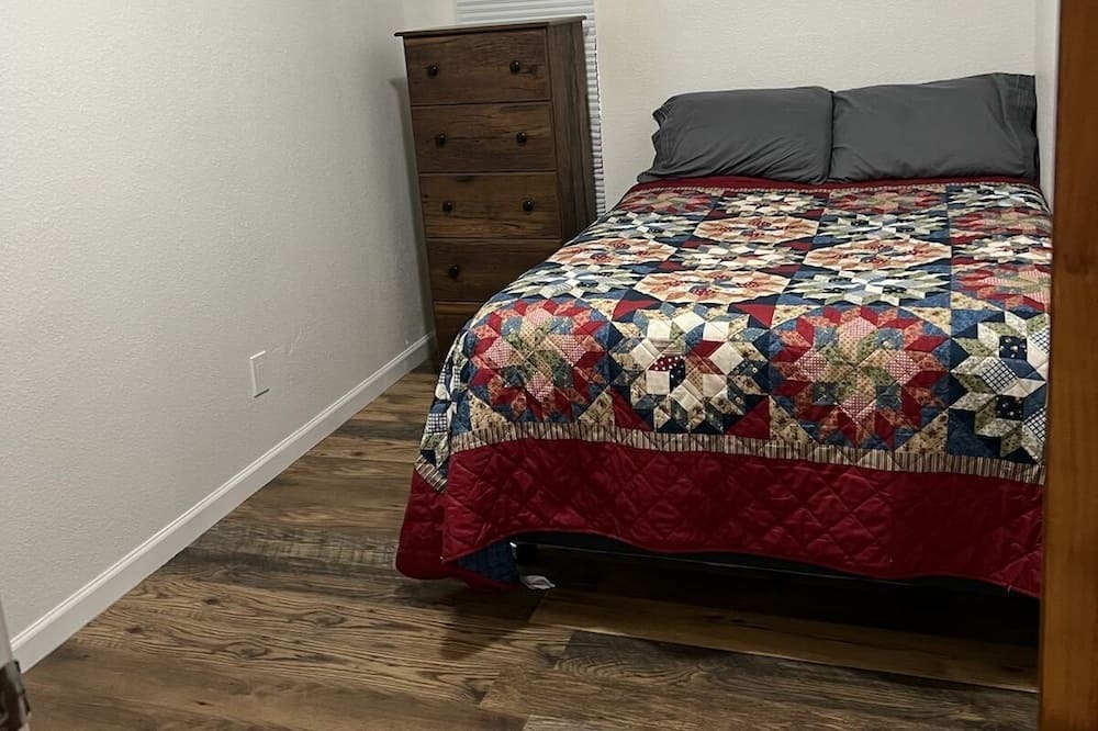 Photo of Bedroom in Clark Fork
