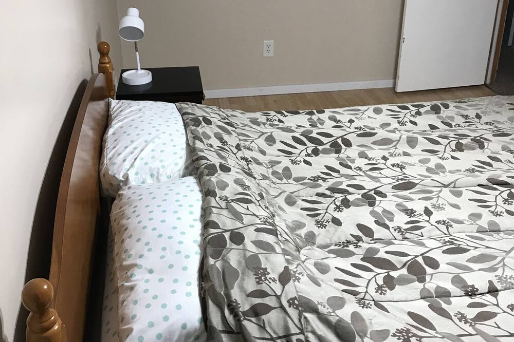 Photo of Bedroom in Dickinson