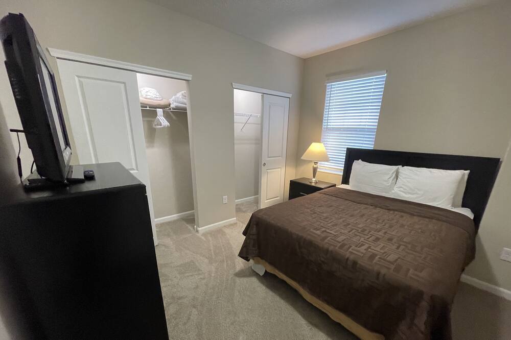 Photo of Bedroom in Marysville