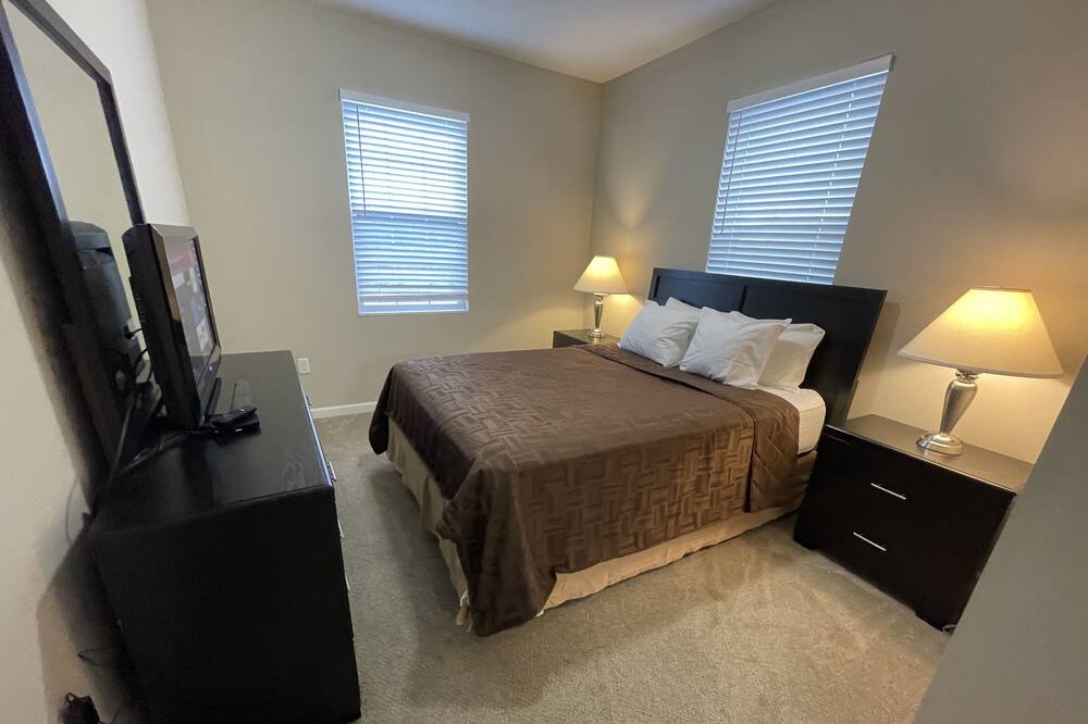 Photo of Bedroom in Marysville