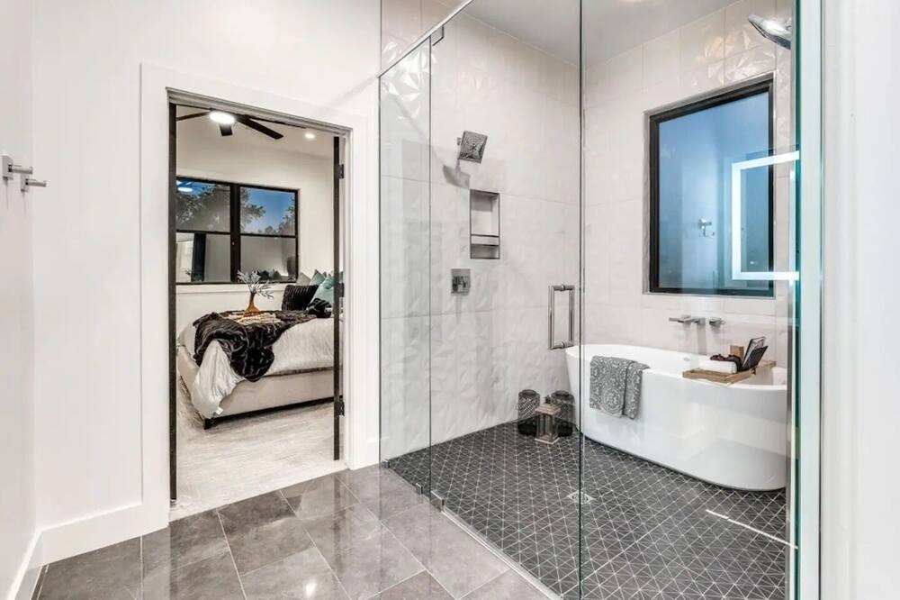 Photo of Bathroom in Piedmont
