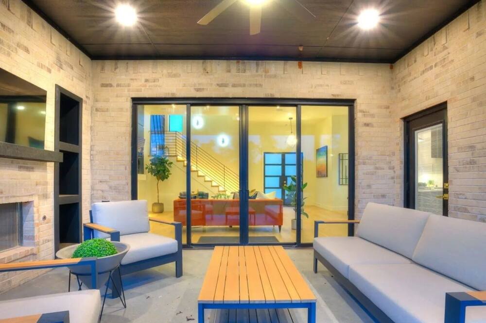 Photo of Livingroom in Piedmont