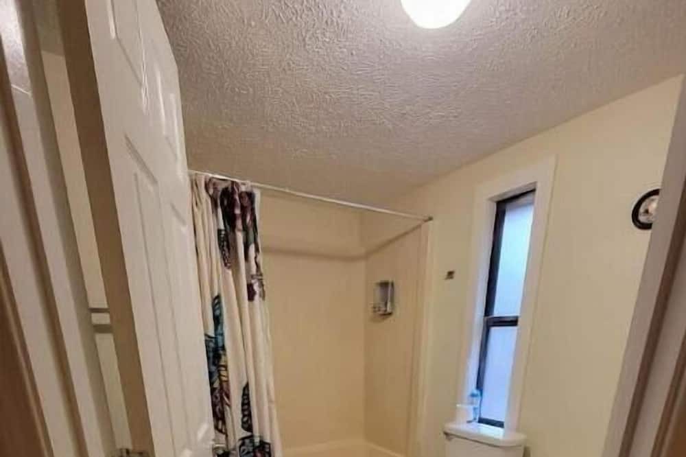 Photo of Bathroom in Chewalla