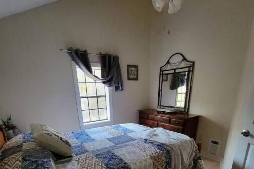 Photo of Bedroom in Chewalla